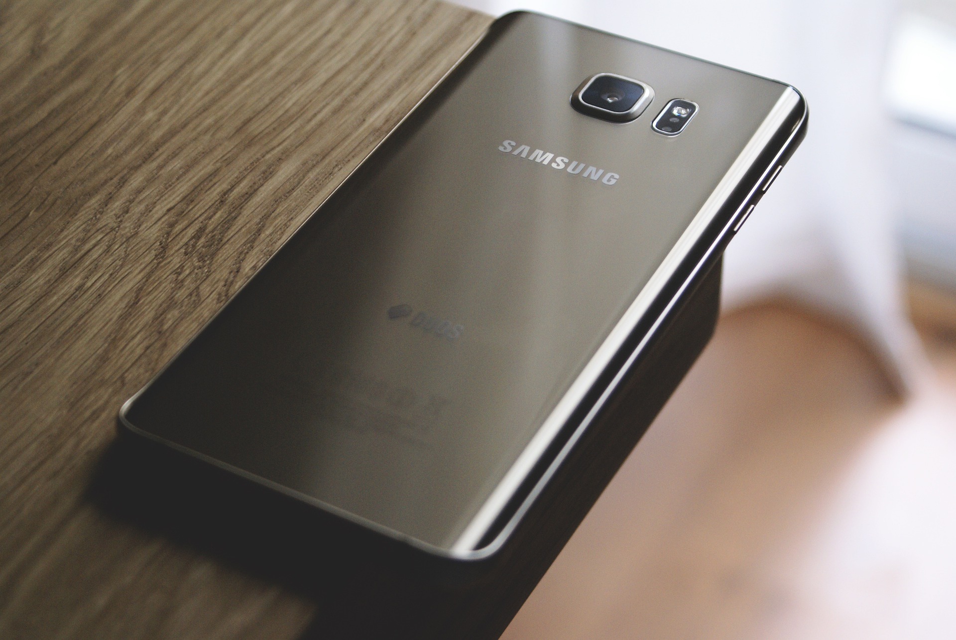 Компания Samsung планирует вернуться на российский рынок до конца 2022 года